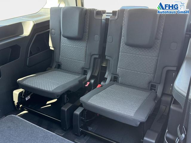 Ford Grand Tourneo Titanium