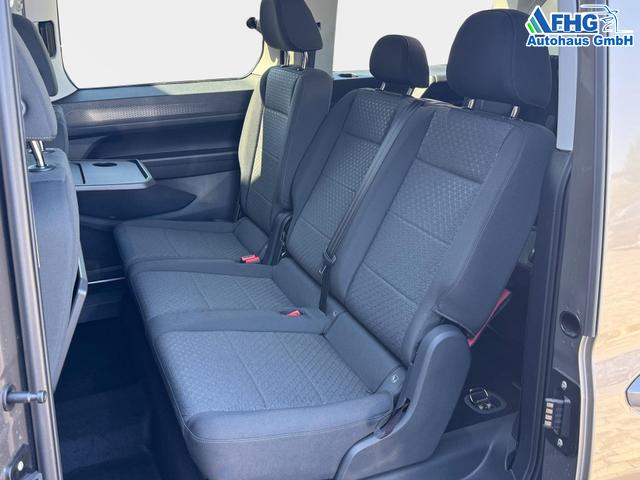 Ford Grand Tourneo Titanium