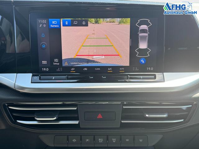 Ford Grand Tourneo Active 2,0 7 Sitzer 2Zoklima Anh&auml;ngerkupplung Panoramadach AGR Sitze Sitzheizung Einparkhilfe Kamera 17 Zoll Leichtmetall ACC 