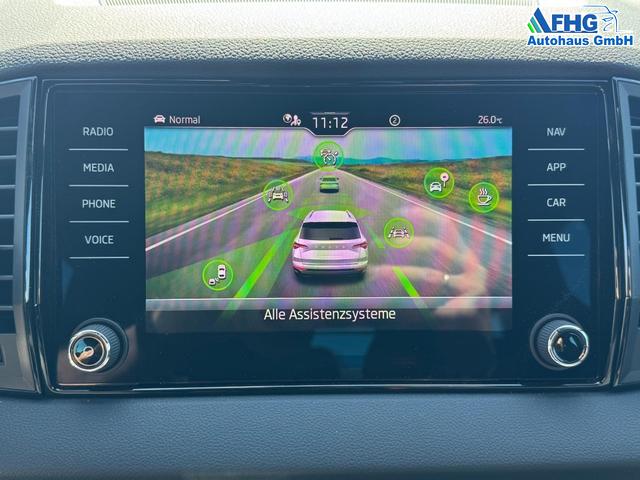 Skoda Karoq Sportline 1,5 TSI DSG 2ZKlima 4x Sitzheizung beheizte Frontscheibe Canton Totewinkel 5J Garantie 