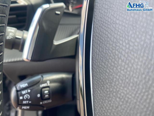 Peugeot 2008 1,2 130 EAT8 Active Pack SHZ Klima Kamera 