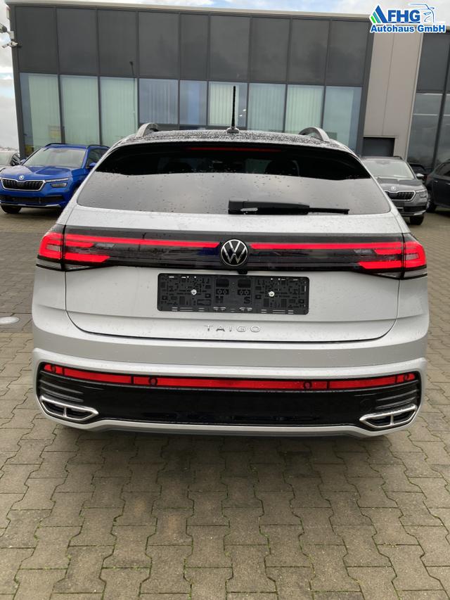 Volkswagen Taigo LIFE 1.0 TSI 115PS DSG inkl. DACHRELING KLIMA RADIO COMPOSITION COLOUR/BT/DAB/APP CONNECT/USB VO+HI DIG. COCKPIT MUFU-LEDERLENKRAD PS VO/HI LED-SCHEINW. MITTELARML. VO RESERVE 16"ALU 