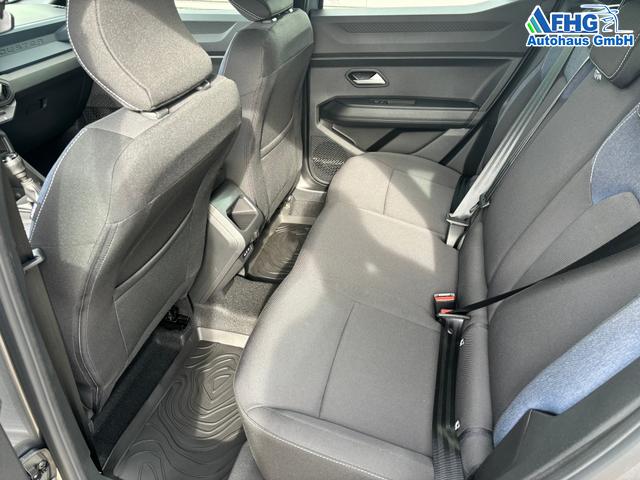 Dacia Duster Expression 1.2 hybrid-G 150 (BENZIN/LPG) Mild-Hybrid 4x4 (ALLRAD) AUTOMATIK, 17" Alufelgen "TERGAN", Klimaanlage, Rückfahrkamera, Parksensoren hinten, LED-Scheinwerfer, Radio Media 10" + Smartphone-Spiegelung, Armlehne, Dachreling, Tempomat 