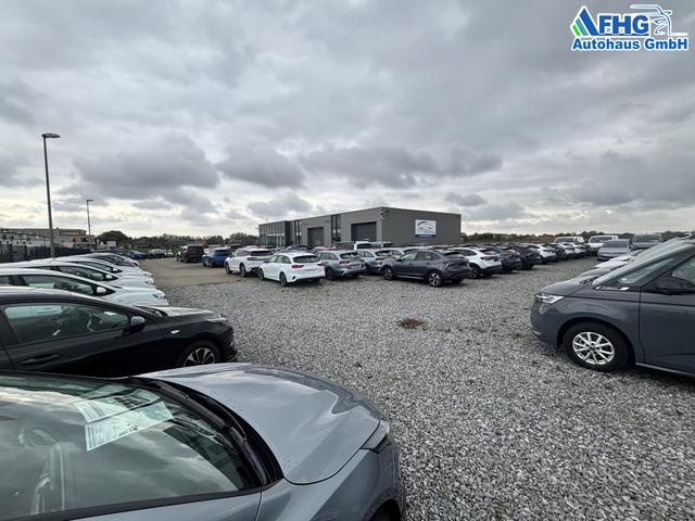 Skoda Scala Extra 1.0 TSI 95PS, 5 Jahre Garantie, 16" Alu, Parksensoren hinten, Rückfahrkamera, Sitzheizung, Climatronic, SunSet, Tempomat, Radio 8" + Smartlink, Full-LED-Scheinwerfer, NSW, Virtual Cockpit, Armlehne, M-Lederlenkrad, Easy Start 