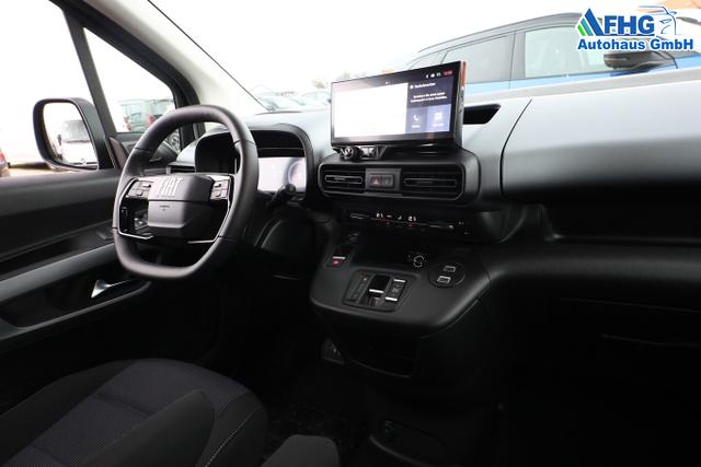 Fiat Dobl&ograve; Doblo Kombi Maxi AT N1 130 Nav 2xPDC Kam Keyl 