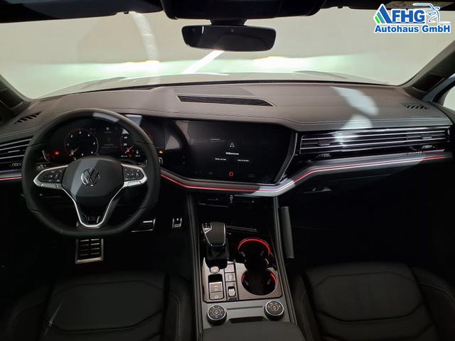 Volkswagen Touareg R-Line 3.0 TDI 8-Gang-Automatik 4MOTION 