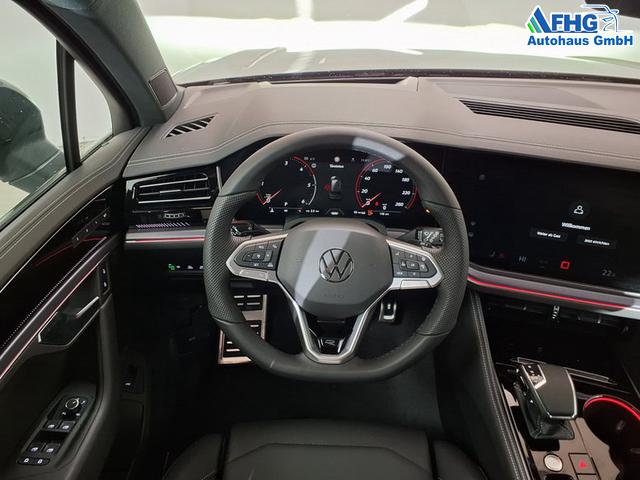 Volkswagen Touareg R-Line 3.0 TDI 8-Gang-Automatik 4MOTION 