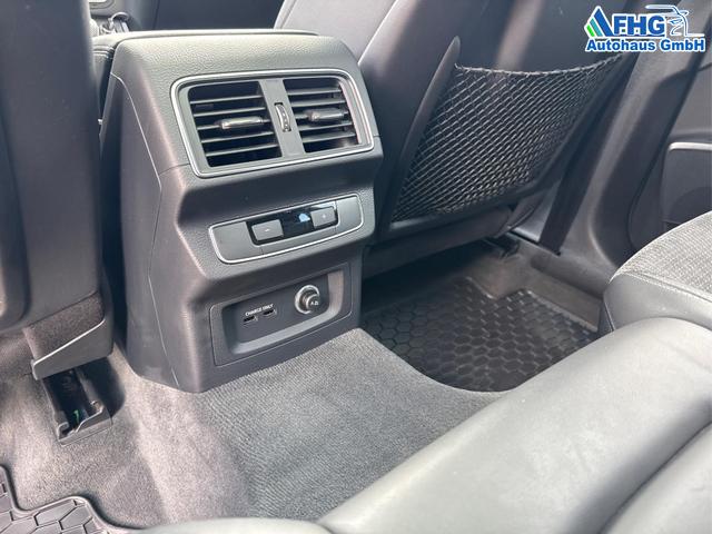 Audi / Q5 / Blau / / / Q5 3.0 TDI sport quattro