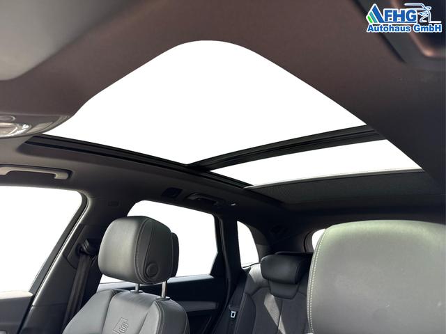 Audi / Q5 / Blau / / / Q5 3.0 TDI sport quattro