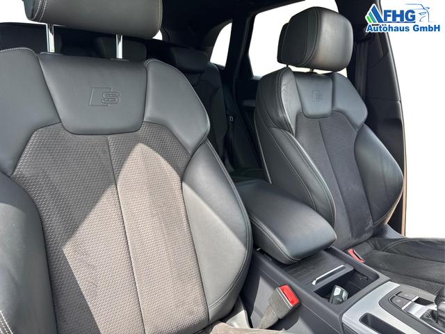 Audi / Q5 / Blau / / / Q5 3.0 TDI sport quattro