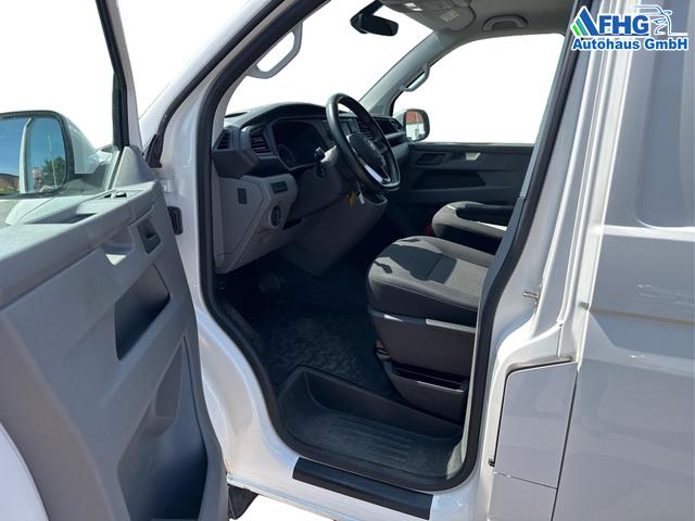 Volkswagen / Transporter 6.1 Kastenwagen / Weiß / / / T6.1 2.0 TDI Kasten L1H1