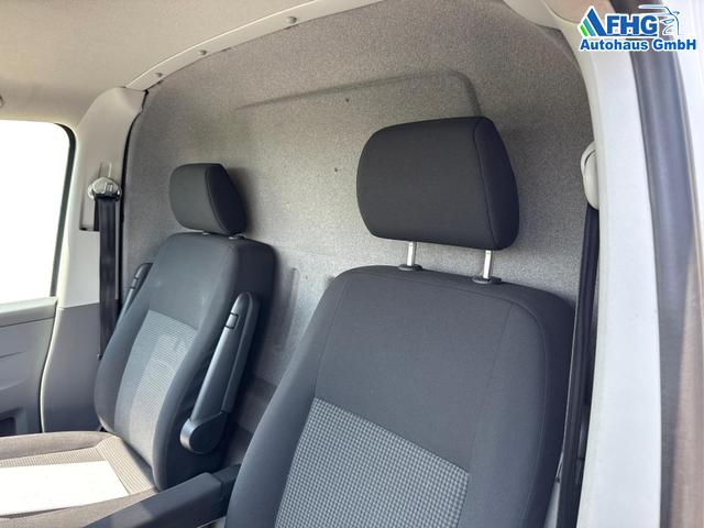 Volkswagen / Transporter 6.1 Kastenwagen / Weiß / / / T6.1 2.0 TDI Kasten L1H1