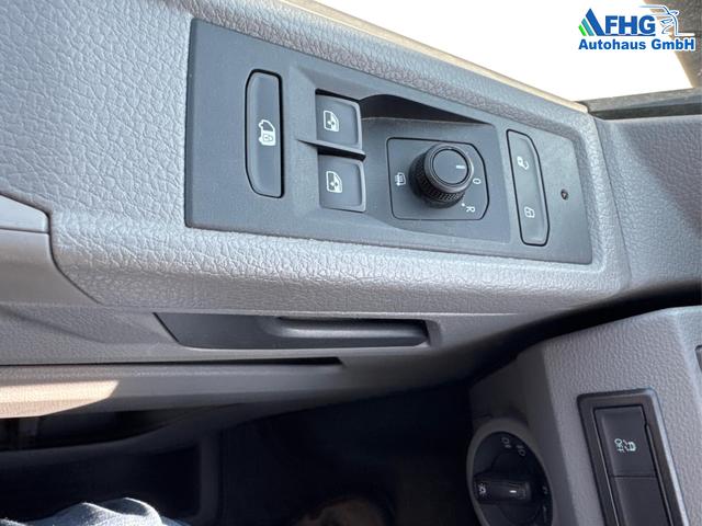 Volkswagen / Transporter 6.1 Kastenwagen / Weiß / / / T6.1 2.0 TDI Kasten L1H1