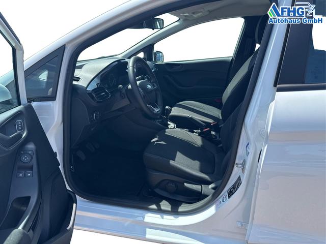 Ford / Fiesta / Weiß / / / Fiesta 1.0 EcoBoost Cool&Connect
