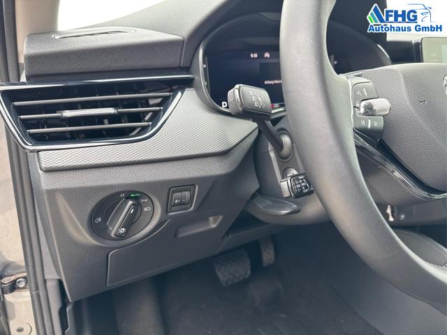 Skoda / Kamiq / Grau / / / Kamiq 1.0 TSI Ambition OPF