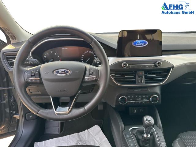 Ford / Focus / Grau / / / Focus 1.0 EcoBoost Cool&Connect