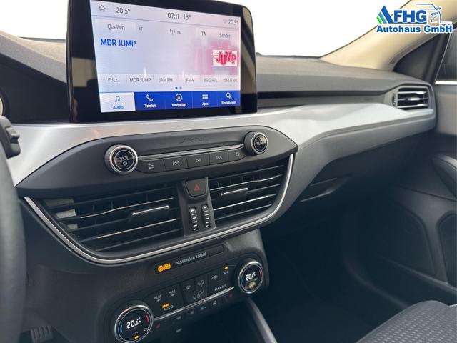 Ford / Focus / Grau / / / Focus 1.0 EcoBoost Cool&Connect