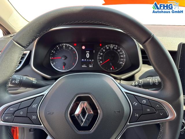 Renault / Clio / Orange / / / Clio V 1.0 TCe 90 Zen Ganzjahresbereifung