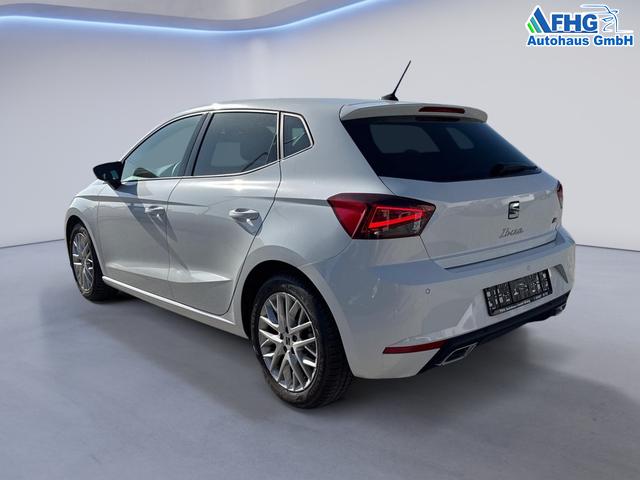 Seat / Ibiza / Weiß / / / Ibiza 1.0 TSI FR OPF