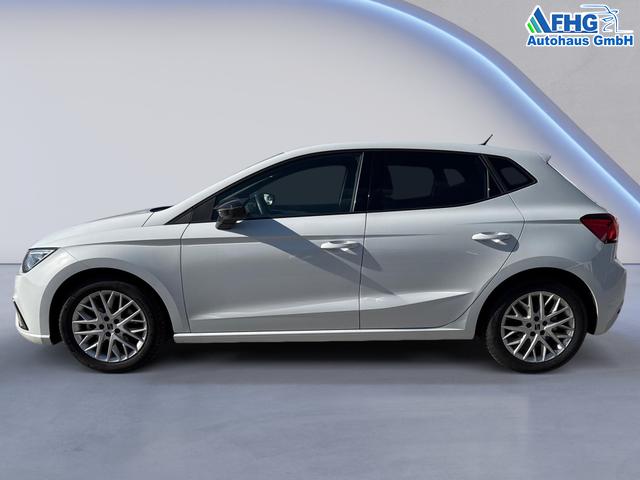 Seat / Ibiza / Weiß / / / Ibiza 1.0 TSI FR OPF
