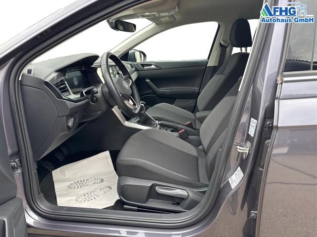Volkswagen / Taigo / Grau / / / Taigo 1.0 TSI Life