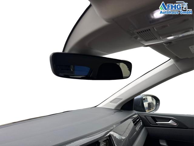 Volkswagen / Taigo / Grau / / / Taigo 1.0 TSI Life