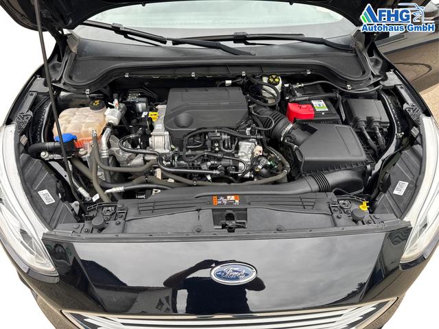 Ford / Focus / Schwarz / / / Focus 1.0 EcoBoost Cool&Connect S/S
