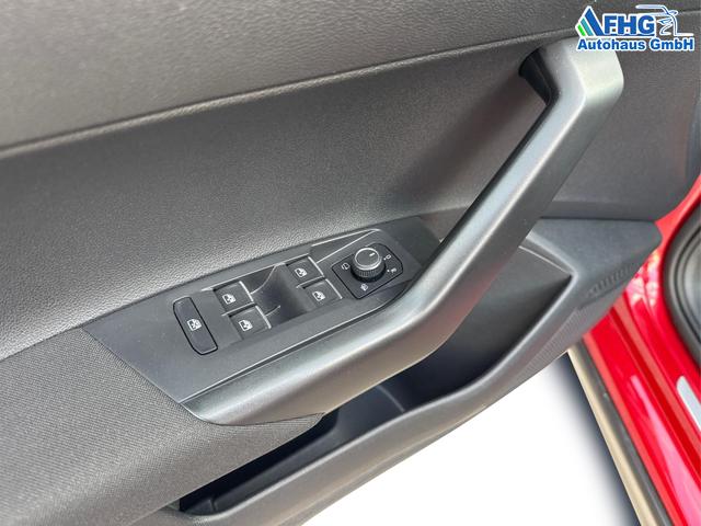 Volkswagen / Taigo / Rot / / / Taigo 1.0 TSI Move