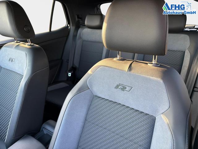 Volkswagen / T-Cross / Schwarz / / / T-Cross 1.0 TSI Life OPF