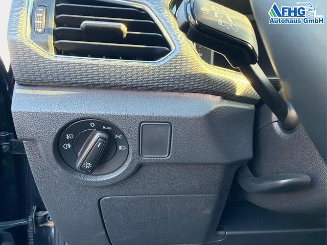 Volkswagen / T-Cross / Schwarz / / / T-Cross 1.0 TSI Life OPF