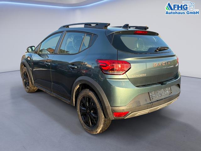 Dacia / Sandero / Grau / / / Sandero III 1.0 TCe 110 Stepway Extreme