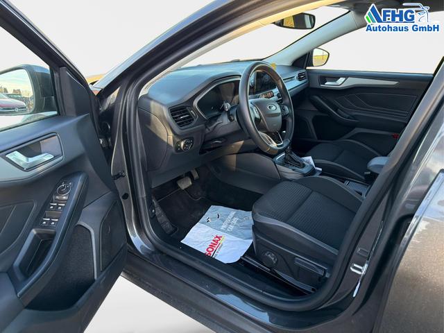 Ford / Focus / Grau / / / Focus 1.0 EcoBoost Mild-Hybrid Cool&Connect S/S (E