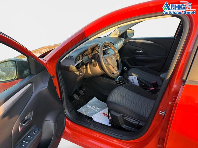 Opel / Corsa / Orange / / / Corsa F 1.2 Edition