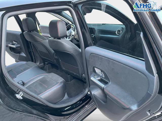 Mercedes-Benz B-Klasse B 250 AMG Line 4Matic 