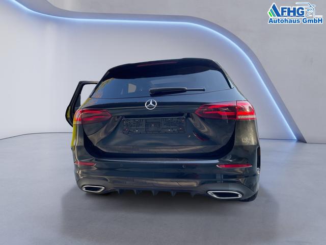 Mercedes-Benz B-Klasse B 250 AMG Line 4Matic 