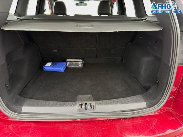 Ford / Kuga / Rot / / / Kuga 1.5 EcoBoost ST-Line 4x2 Start/Stopp OPF