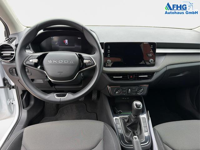 Skoda / Fabia / Wei&szlig; / / / Fabia 1.0 MPI Selection