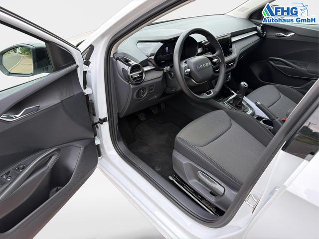 Skoda / Fabia / Wei&szlig; / / / Fabia 1.0 MPI Selection