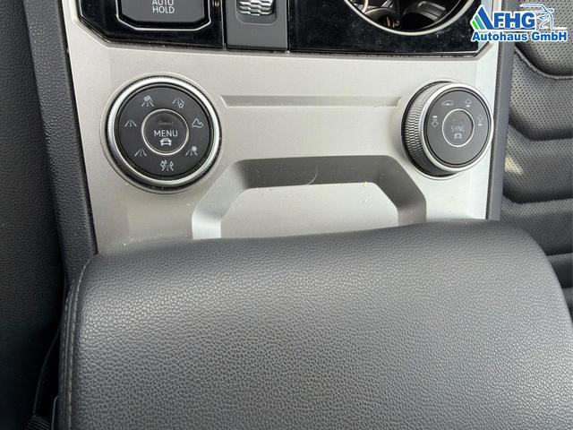 Volkswagen / Touareg / Schwarz / / / Touareg 3.0 V6 TDI Elegance