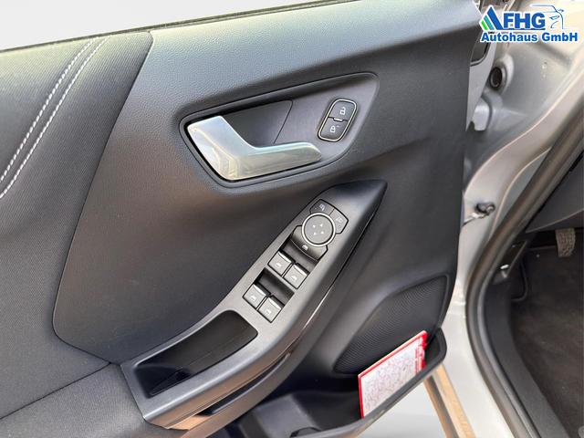 Ford / Puma / Silber / / / Puma 1.0 EcoBoost Mild Hybrid Cool&Connect S/S (EU
