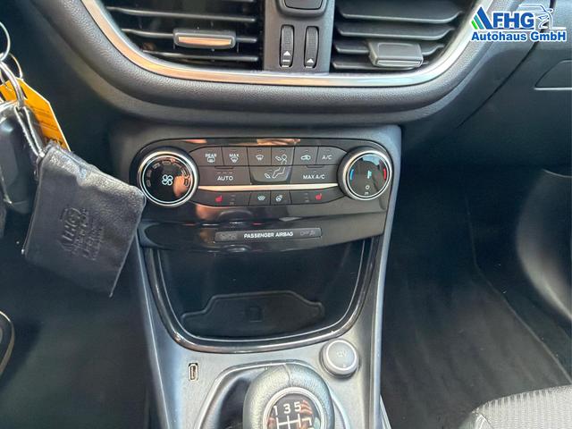 Ford / Puma / Silber / / / Puma 1.0 EcoBoost Mild Hybrid Cool&Connect S/S (EU