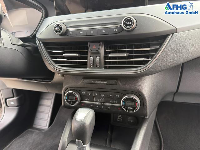 Ford / Focus / Grau / / / Focus 1.0 EcoBoost Mild-Hybrid Cool&Connect S/S (E