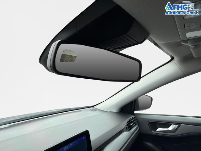 Ford / Focus / Grau / / / Focus 1.0 EcoBoost Mild-Hybrid Cool&Connect S/S (E