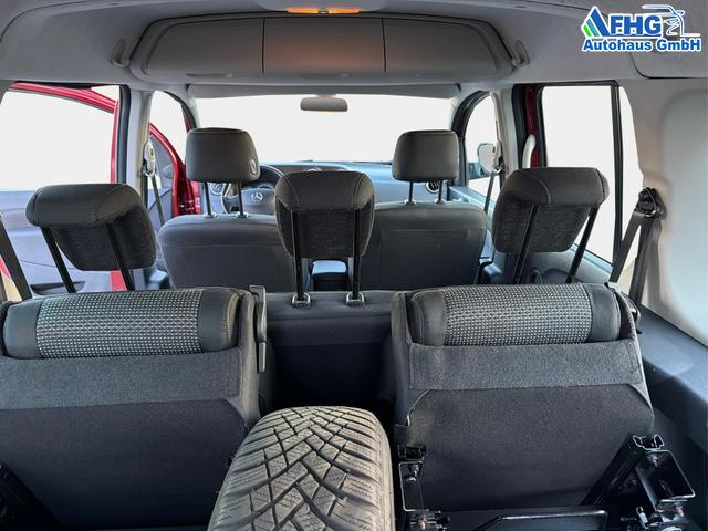 Mercedes-Benz / Citan / Rot / / / 111 CDI Extralang Tourer Edition Euro 6