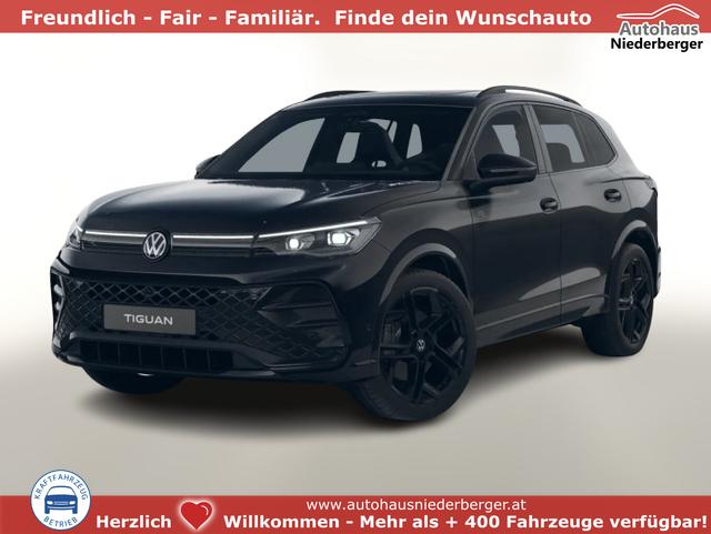 Volkswagen Tiguan - R-Line 4M Pano Nav AHK Matrix LM20Z PrivG