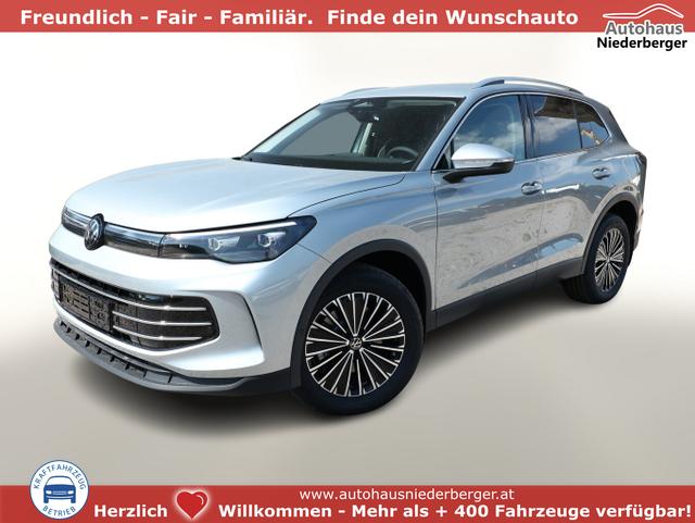Volkswagen Tiguan - Eleg. 4M Nav DCC+ LED+ SHZ eHk KeyL ParkA