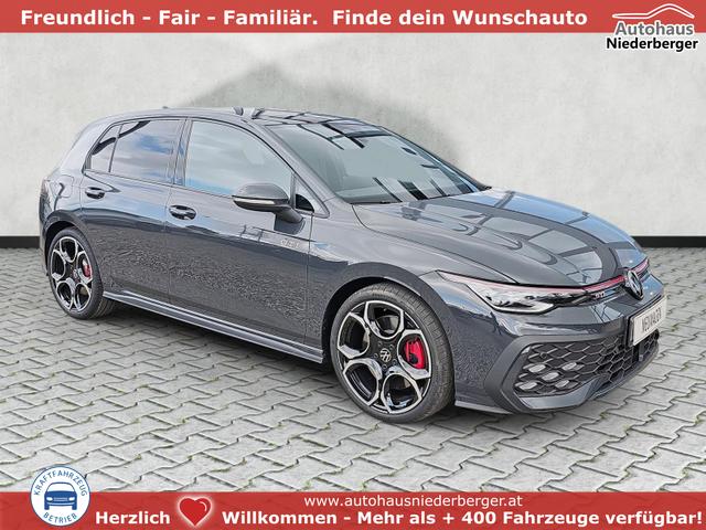 Volkswagen Golf - 2.0 TSI 195 kW GTI DSG IQ.Light 19Zoll Pano Kamera