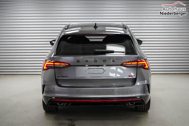 Skoda Octavia Combi Kombi 2,0 TSI DSG RS - LAGER 