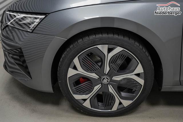 Skoda Octavia Combi Kombi 2,0 TSI DSG RS - LAGER 