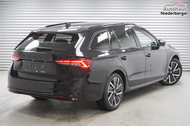 Skoda Octavia Combi Kombi 1,5 TSI m-HEV DSG Sportline -LAG. 